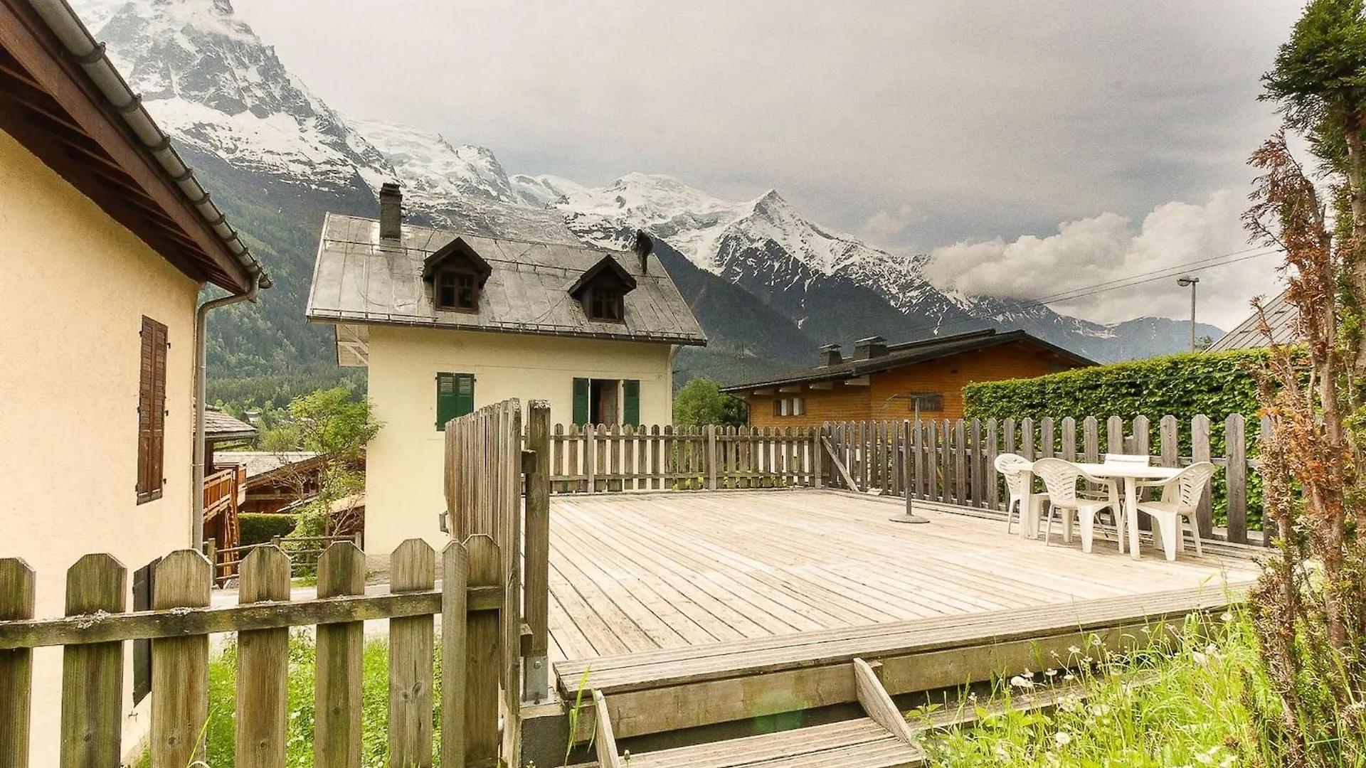 L'Ecrin Des Pecles - Centrale - Renove - Immense Terrasse Face Au Mont-Blanc シャモニー 0*,